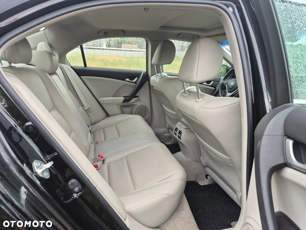 Honda Accord 2.4 Automatik Executive - 18