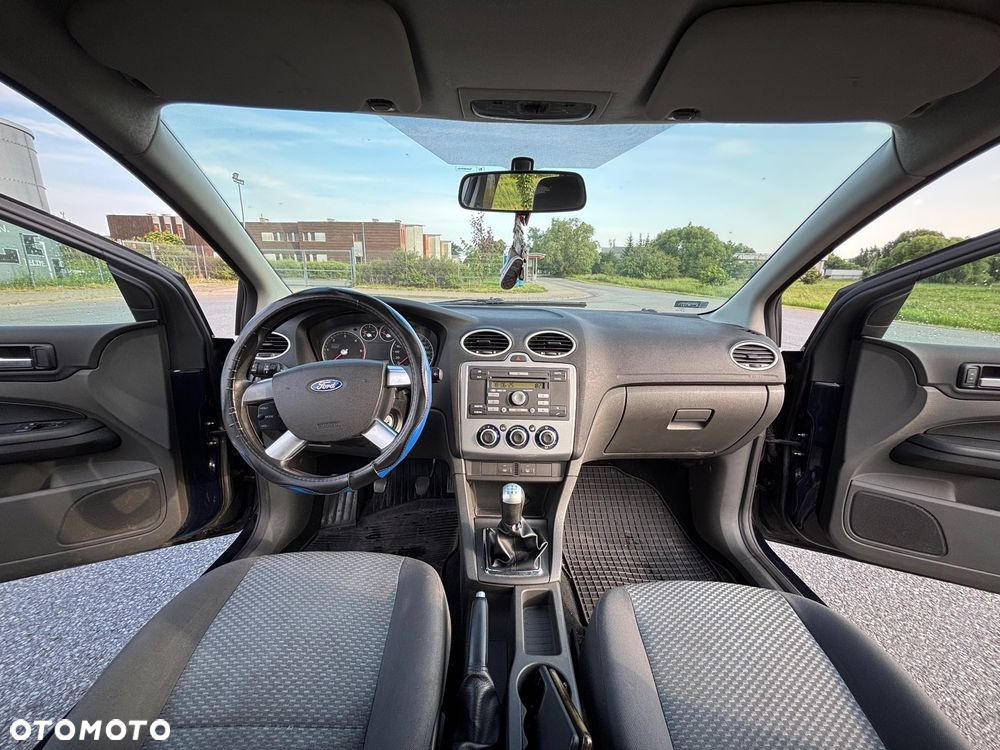 Ford Focus 1.6 TDCi Ambiente - 6