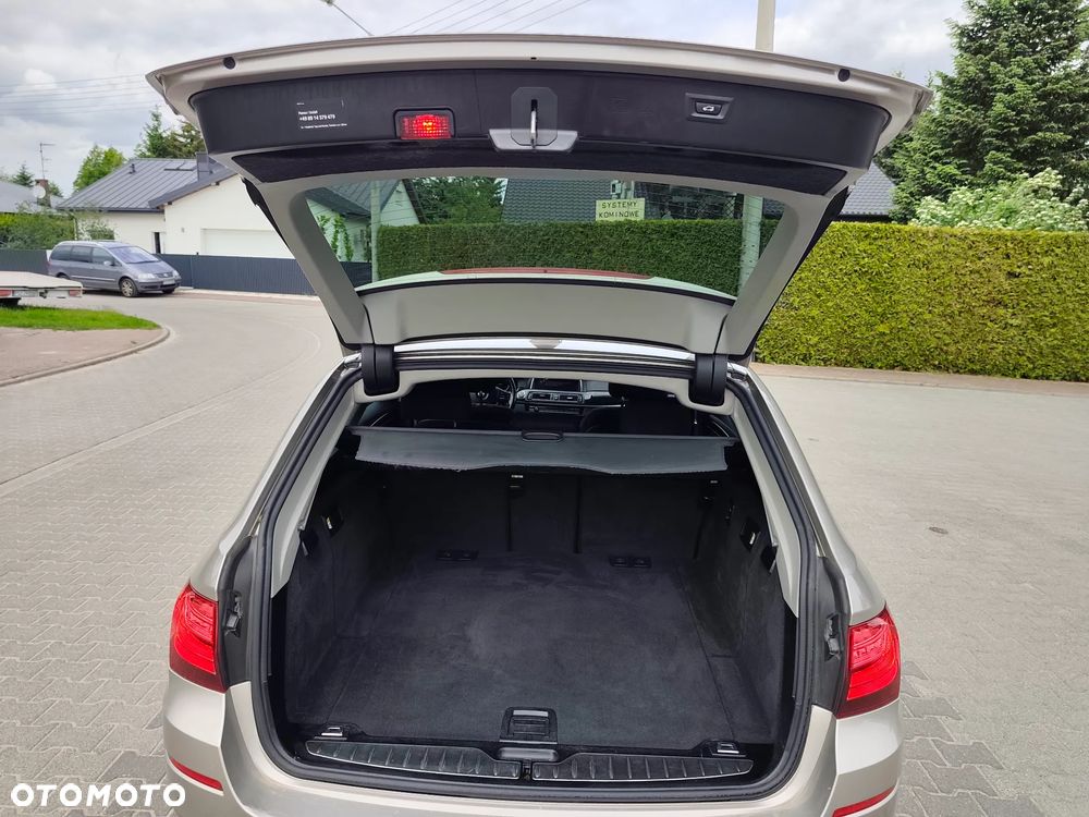 BMW Seria 5 520d - 17