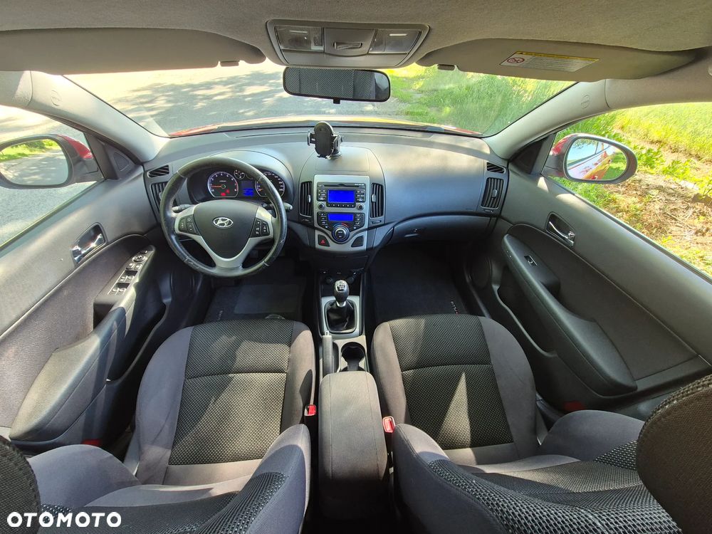 Hyundai i30 i30cw 1.6 Edition Plus - 19