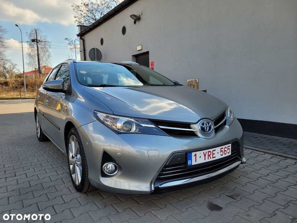 Toyota Auris - 5