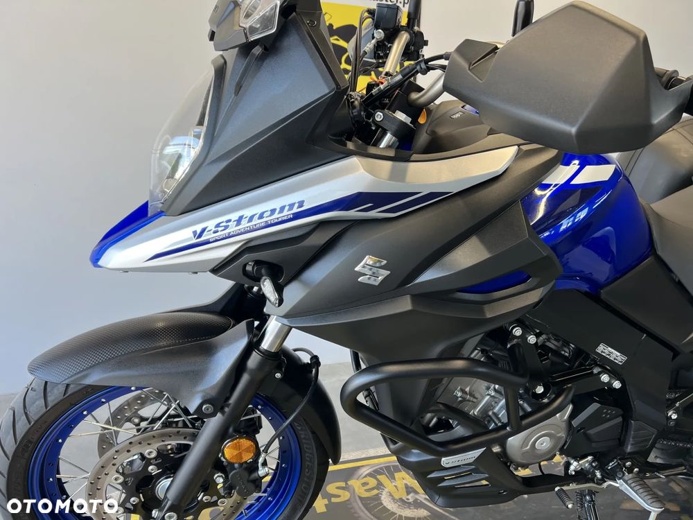 Suzuki V-STROM - 8