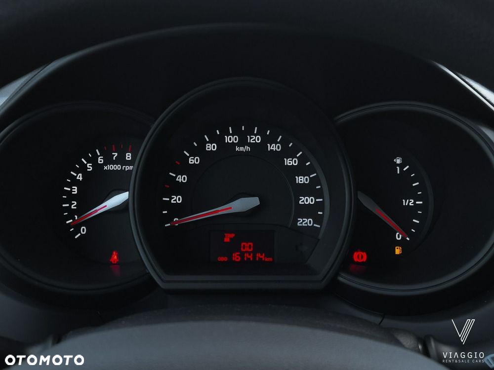 Kia Rio 1.4 Edition 7 - 17