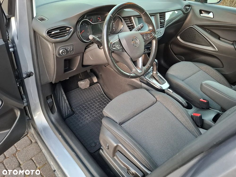 Opel Crossland X - 9