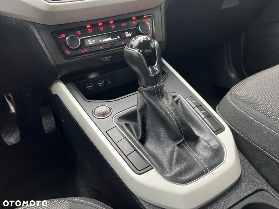 Seat Arona - 18