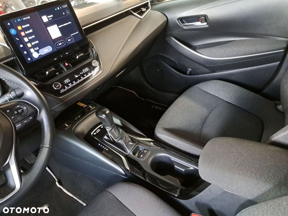 Toyota Corolla 1.8 Hybrid Comfort - 30