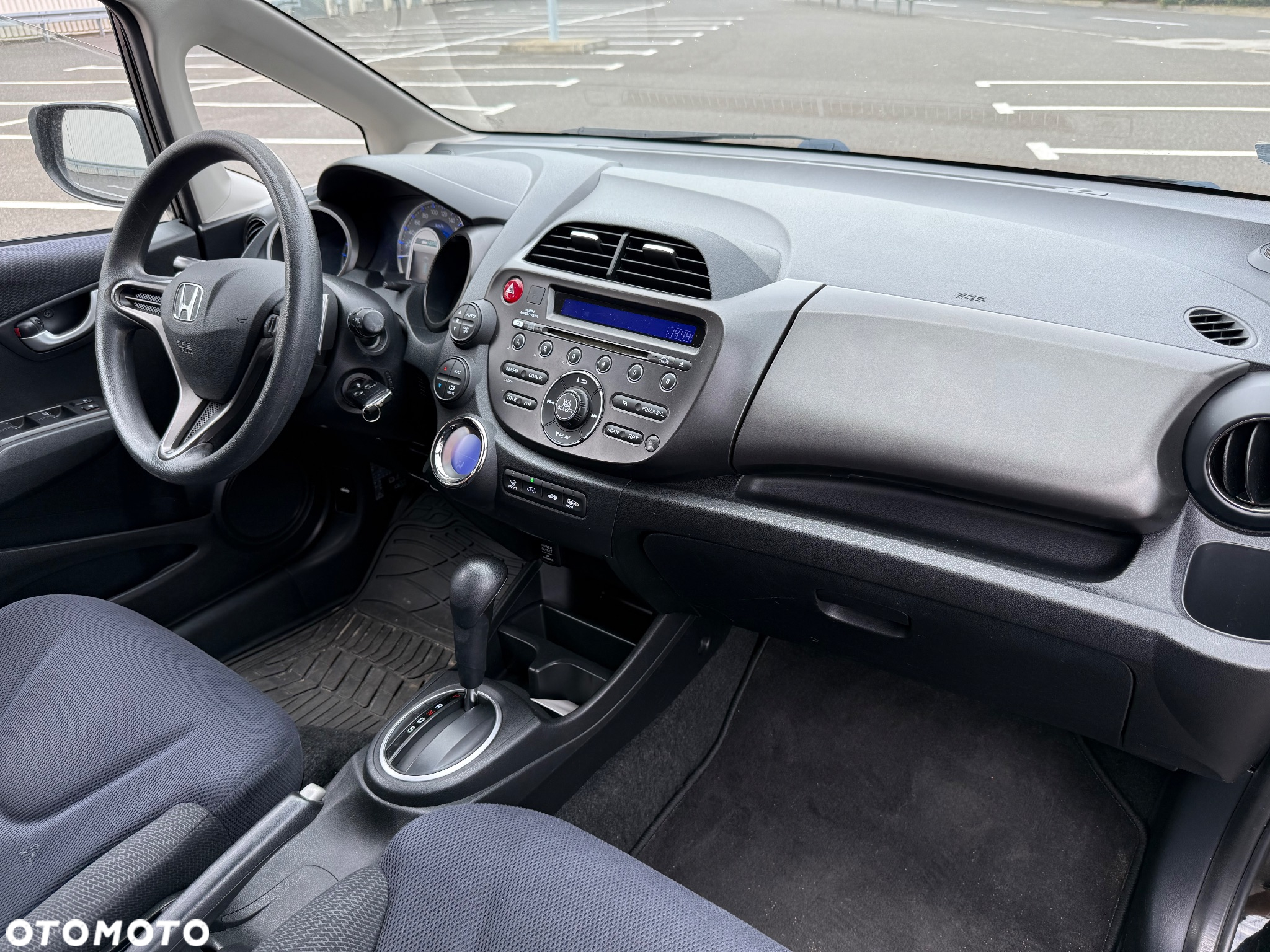Honda Jazz 1.3 DSi i-VTEC IMA CVT Elegance - 26