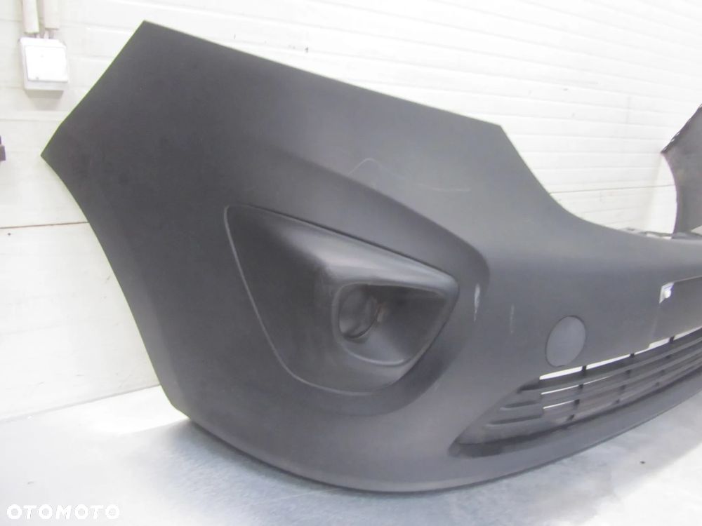 Zderzak Przód Opel Vivaro 2014r- - 2