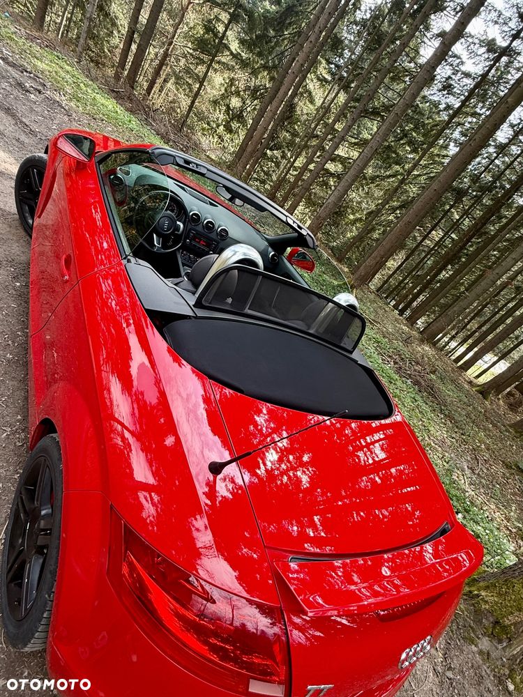 Audi TT Roadster - 3