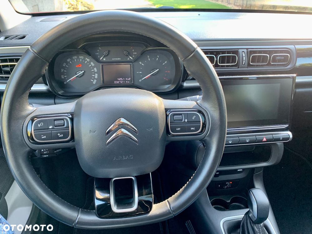 Citroën C3 1.2 PureTech Shine EAT6 - 11