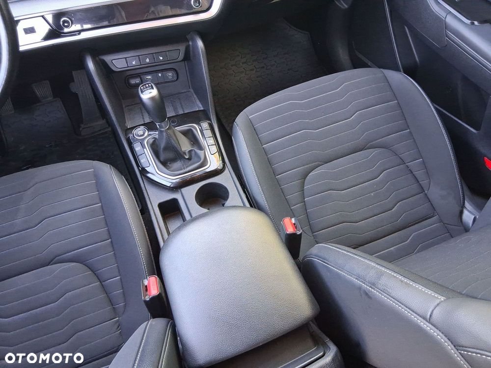 Kia Sportage 1.6 T-GDI Business Line 2WD - 15