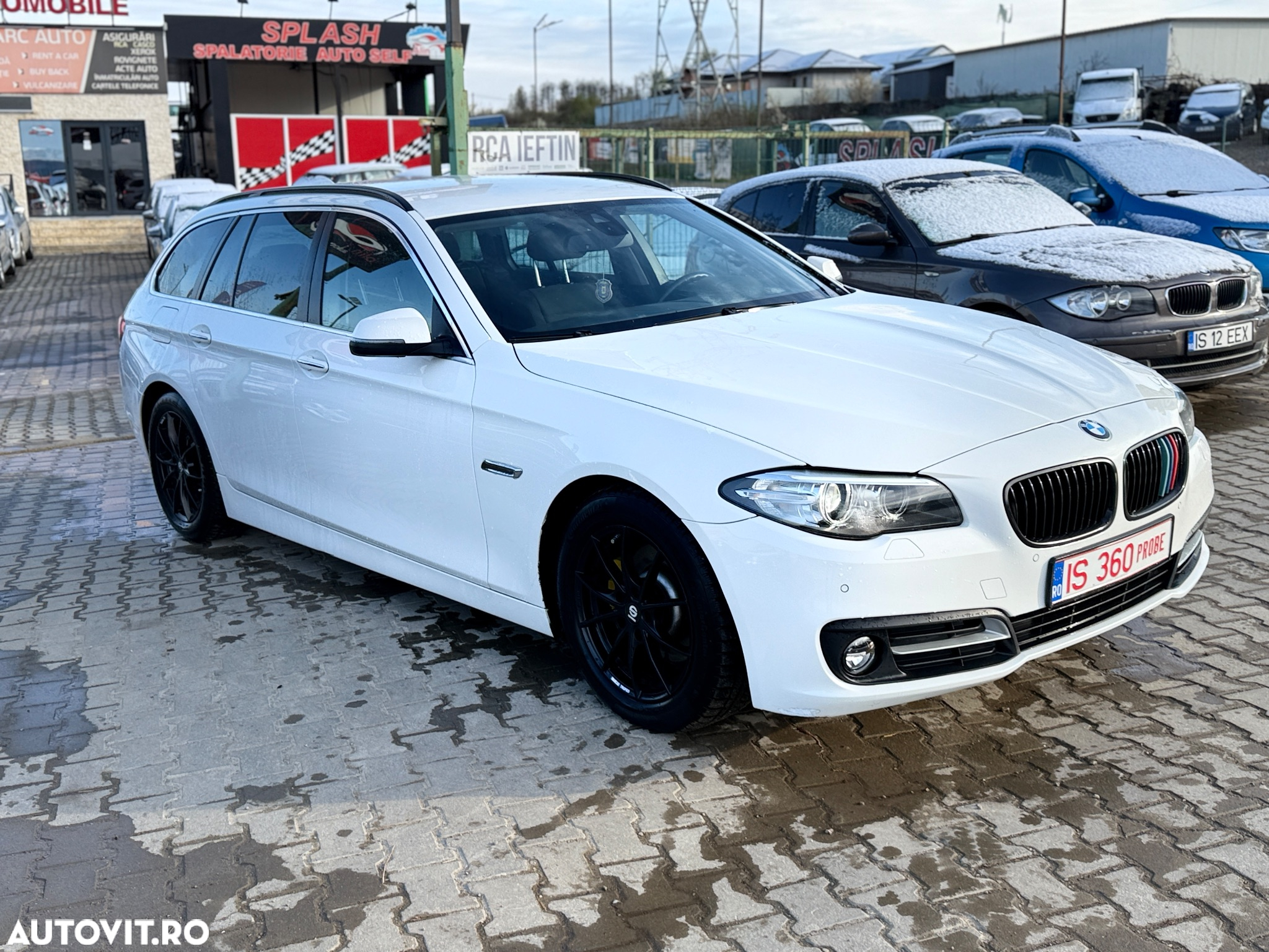 BMW Seria 5 520d Touring Luxury Line - 2
