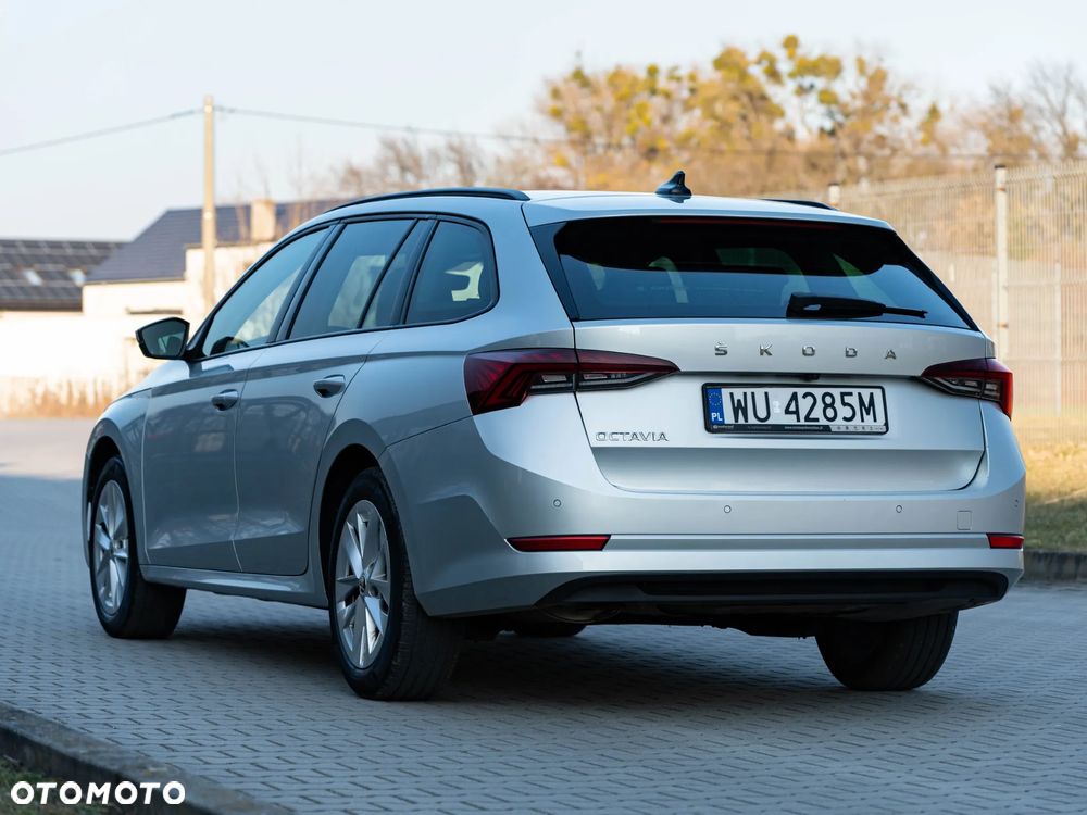 Skoda Octavia 2.0 TDI Ambition - 6