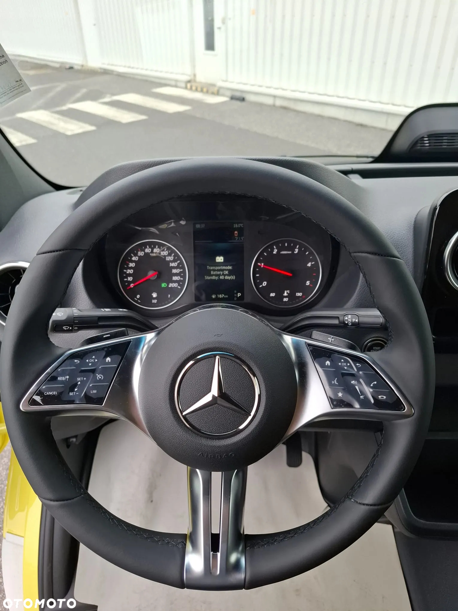 Mercedes-Benz Sprinter - 9