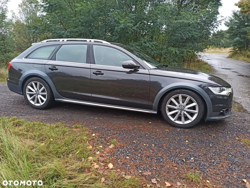 Audi A6 Allroad - 13