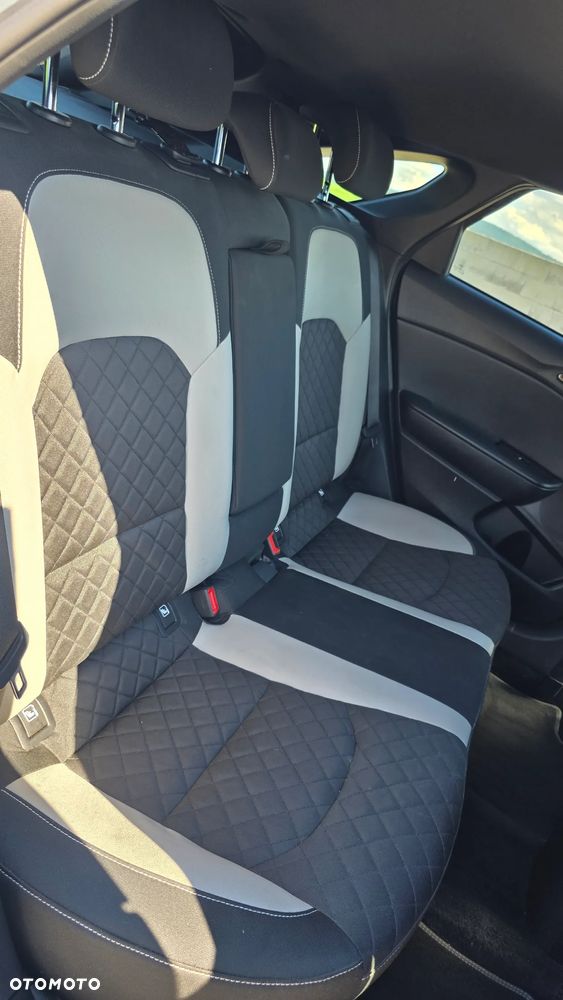 Kia ProCeed 1.6 CRDi DCT7 SCR GT LINE - 17