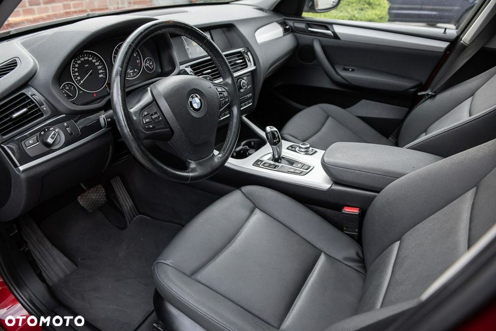 BMW X3 xDrive28i Advantage sport - 7