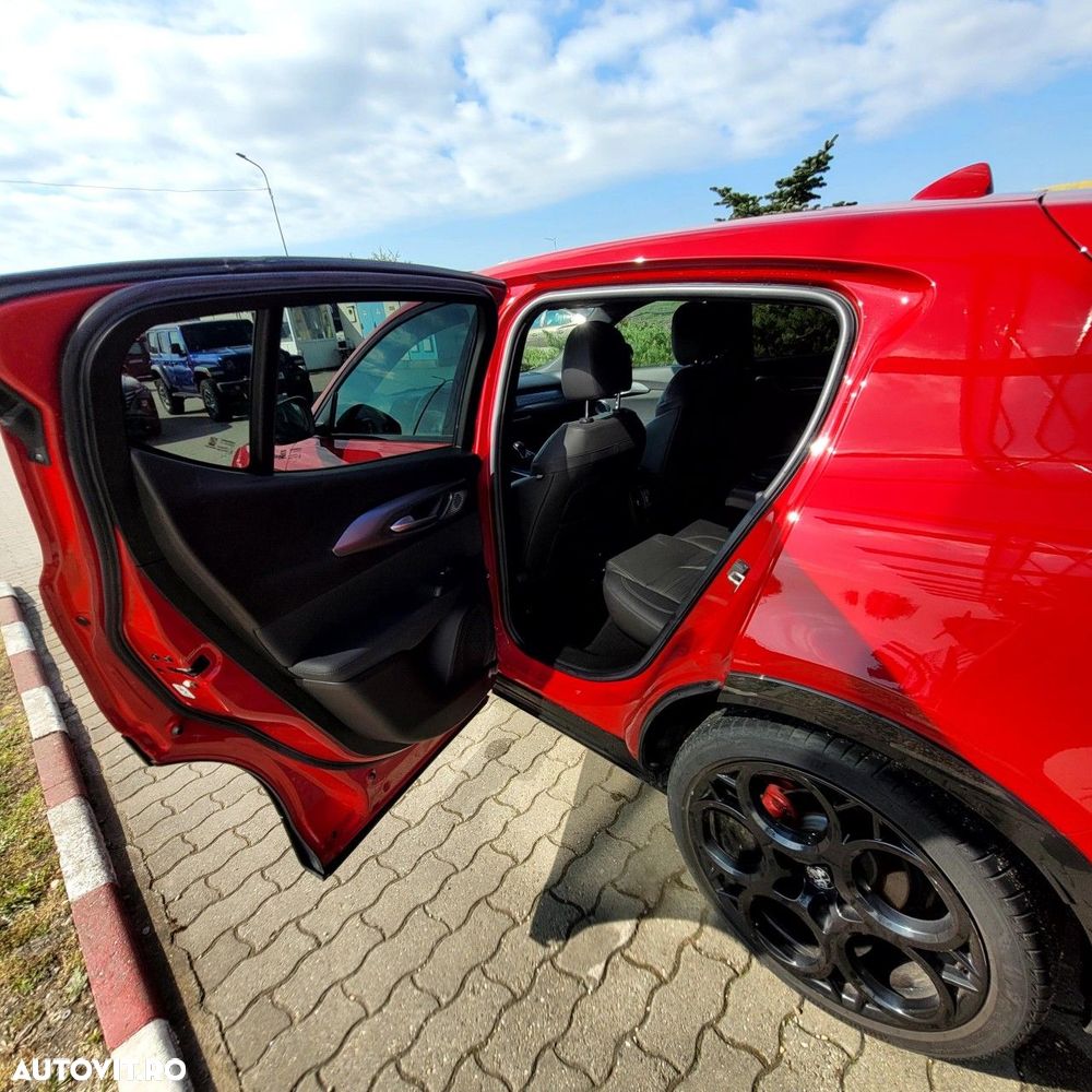 Alfa Romeo Tonale 1.5 FWD AT MHEV Edizione Speciale - 12