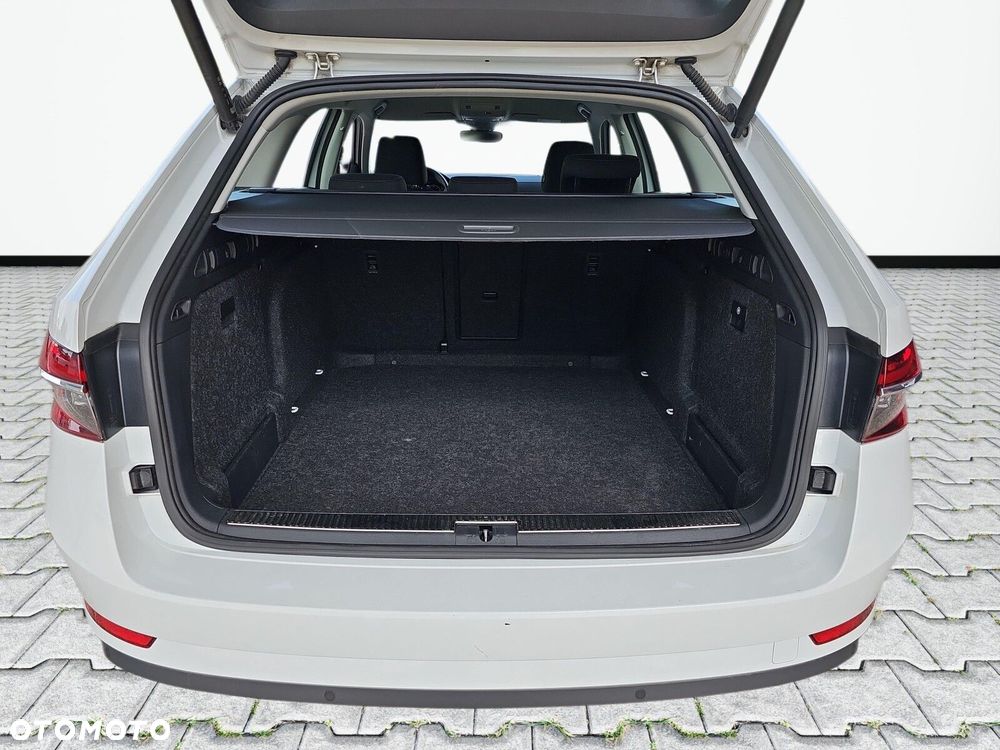 Skoda Superb - 33