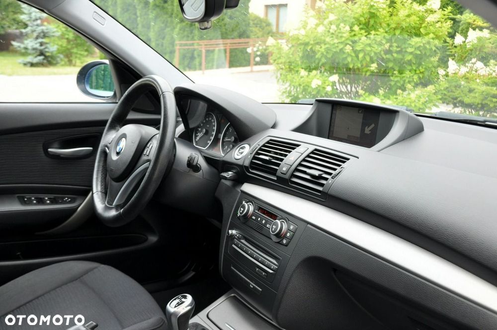 BMW Seria 1 - 18