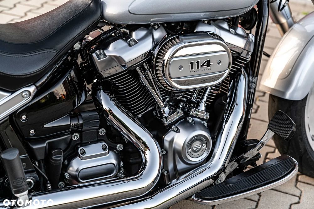 Harley-Davidson Softail Fat Boy - 32