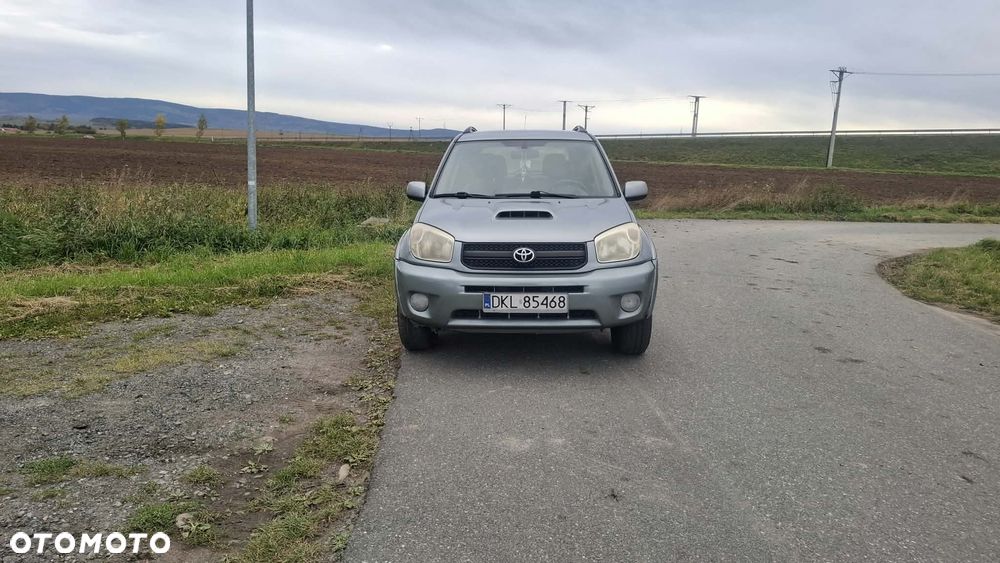 Toyota Rav4 2005 photo 4
