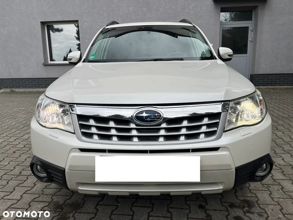 Subaru Forester 2.0i Exclusive - 24