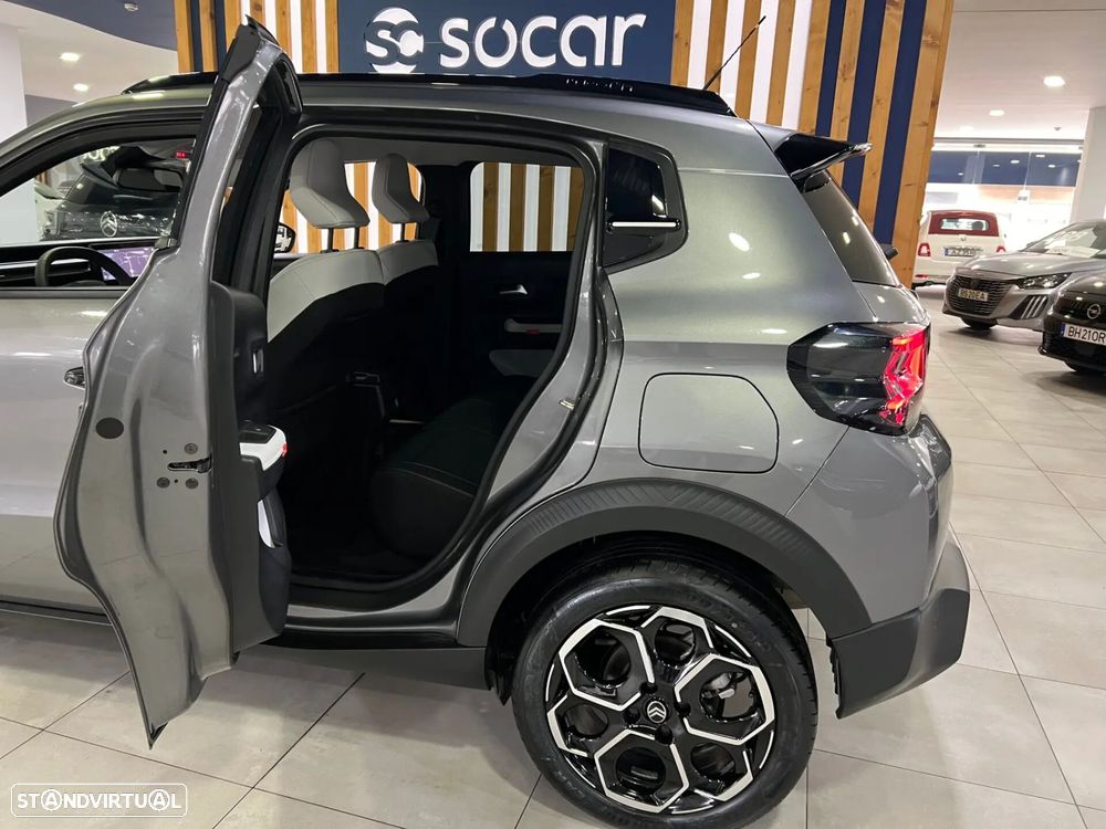 Citroën C3 1.2 Hybrid Max e-DSC6 - 11