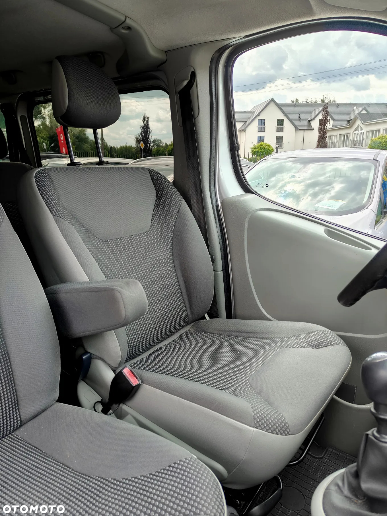 Opel Vivaro 2.0 CDTI L2H1 DPF - 22