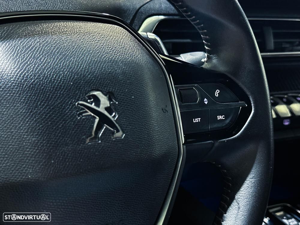 Peugeot 3008 1.2 Hybrid Allure Pack e-DCS6 - 36
