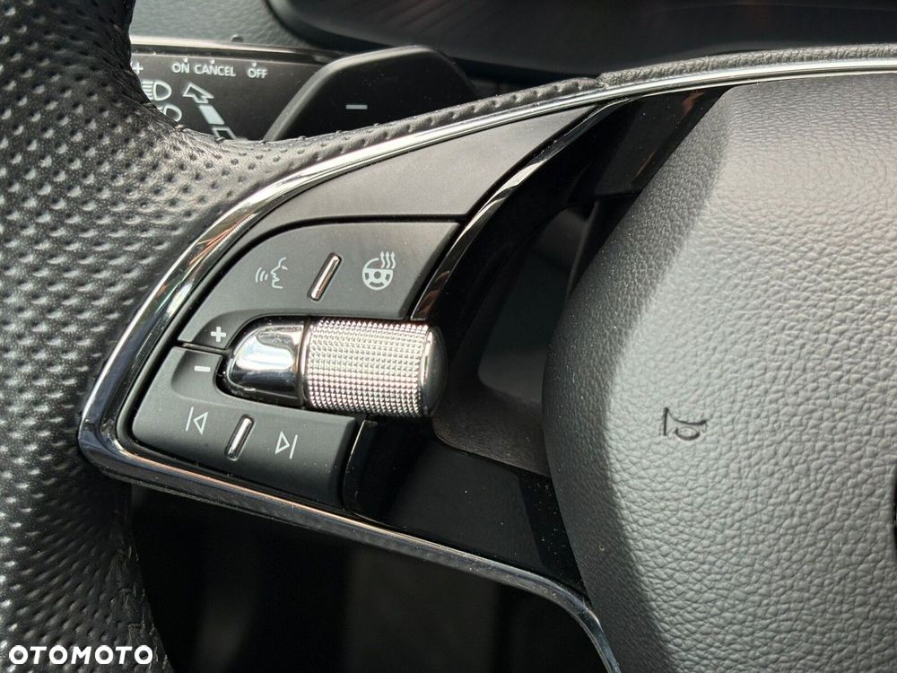 Skoda Karoq 1.5 TSI ACT Style DSG - 7