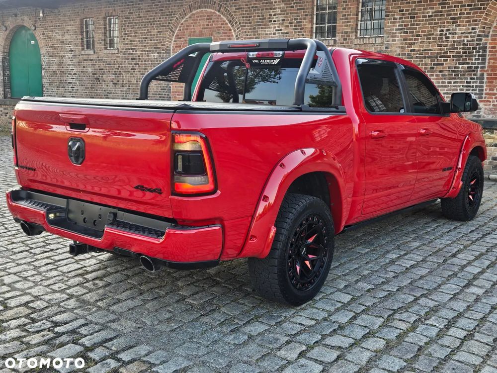 RAM 1500 Crew Cab Sport - 14