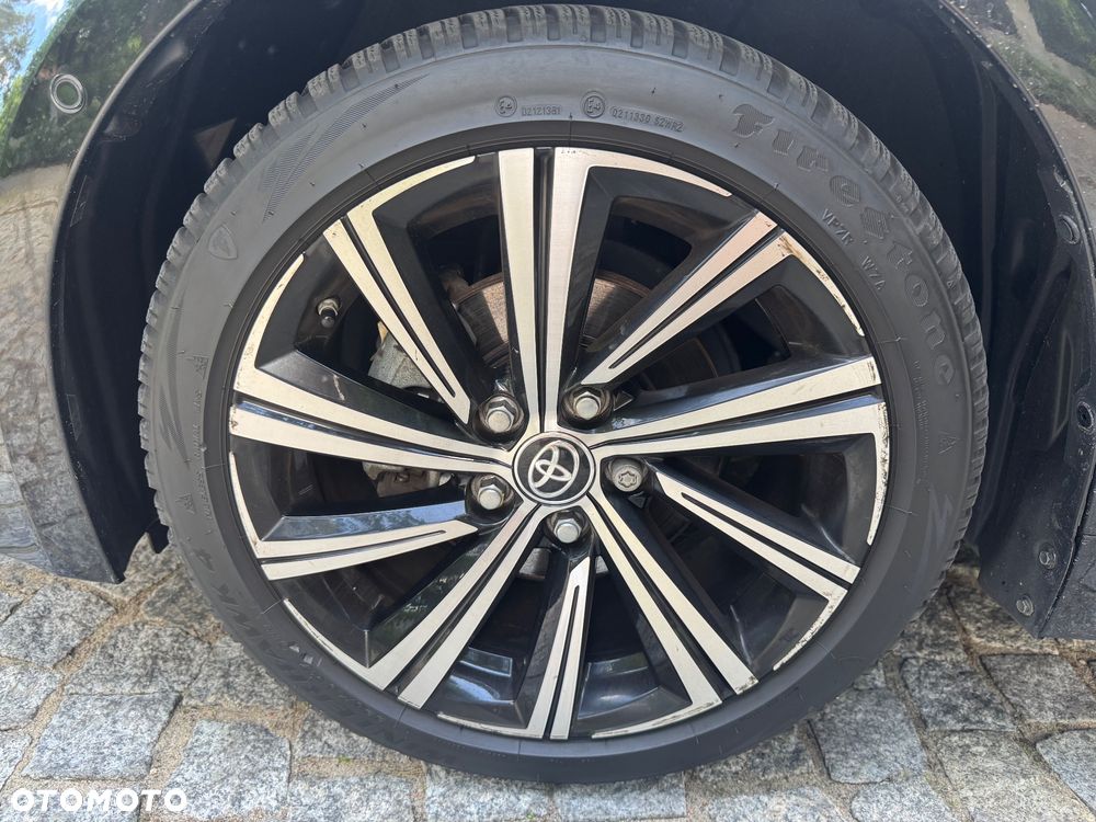 Toyota Corolla 1.8 Hybrid Executive - 16