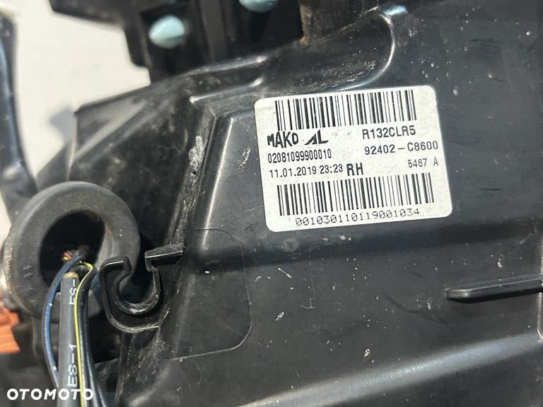 lampa prawa tył tylna Hyundai i20 II lift 92402-c8600 - 10