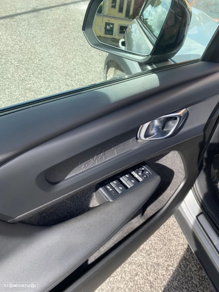 Volvo XC 40 Recharge Plus - 15