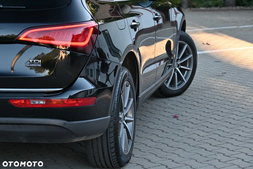 Audi Q5 2.0 TDI Quattro S tronic design - 13