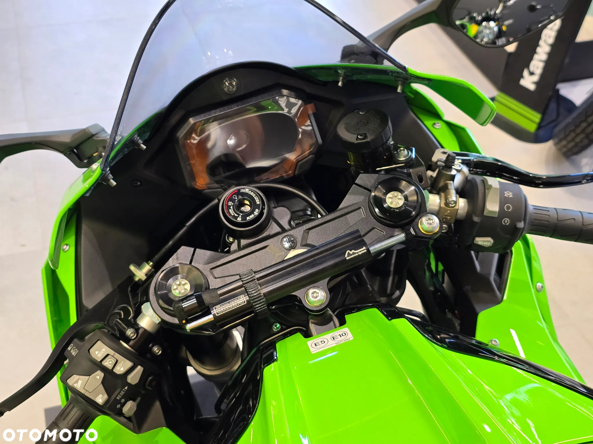 Kawasaki ZX - 15