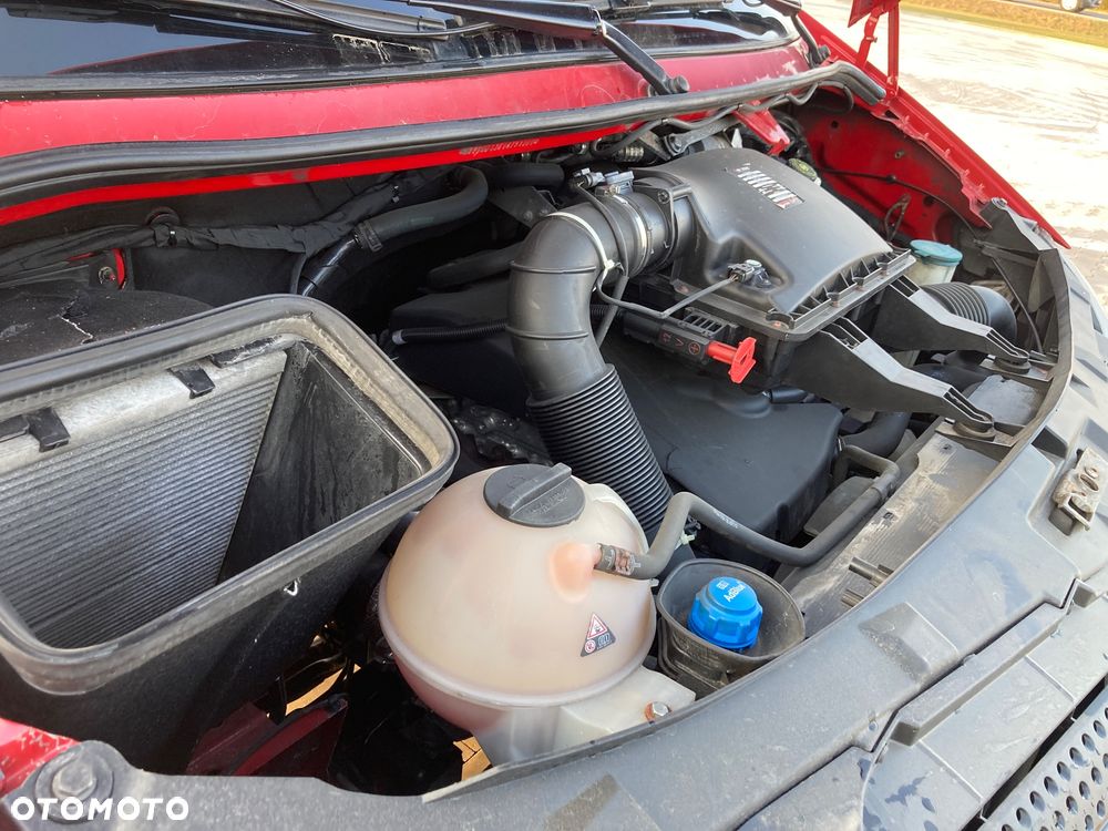 Mercedes-Benz Sprinter - 12