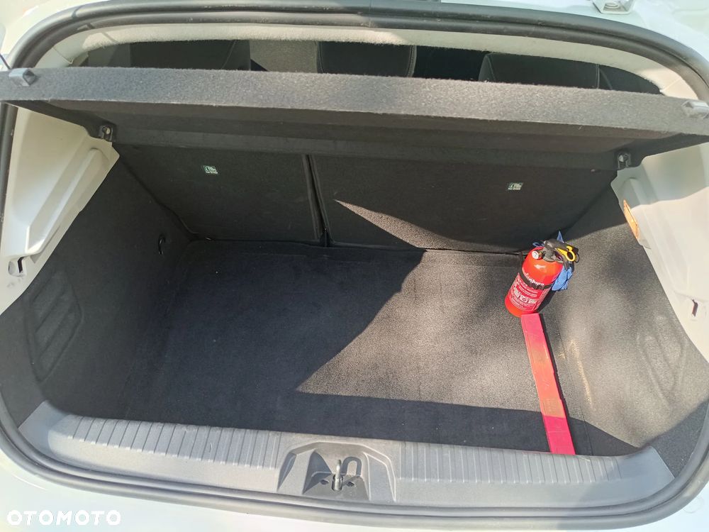 Renault Clio SCe 65 EVOLUTION - 26