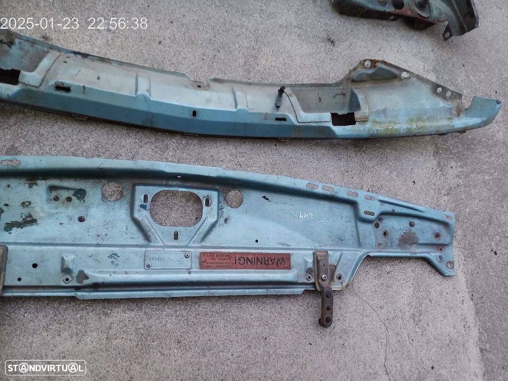 Volvo 244 travessa frente - 7