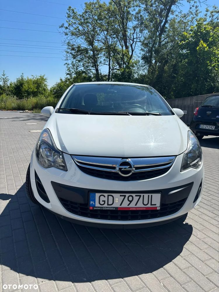 Opel Corsa 1.2 16V Edition / Active - 1