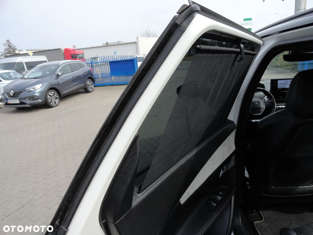 Peugeot 5008 1.5 BlueHDi GT S&S EAT8 - 16