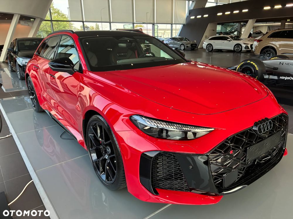 Audi RS5 Avant - 1