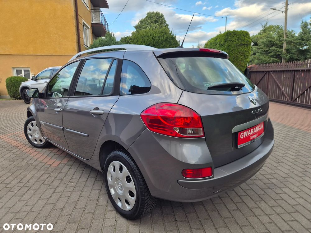 Renault Clio 1.2 16V 75 TomTom Edition - 4