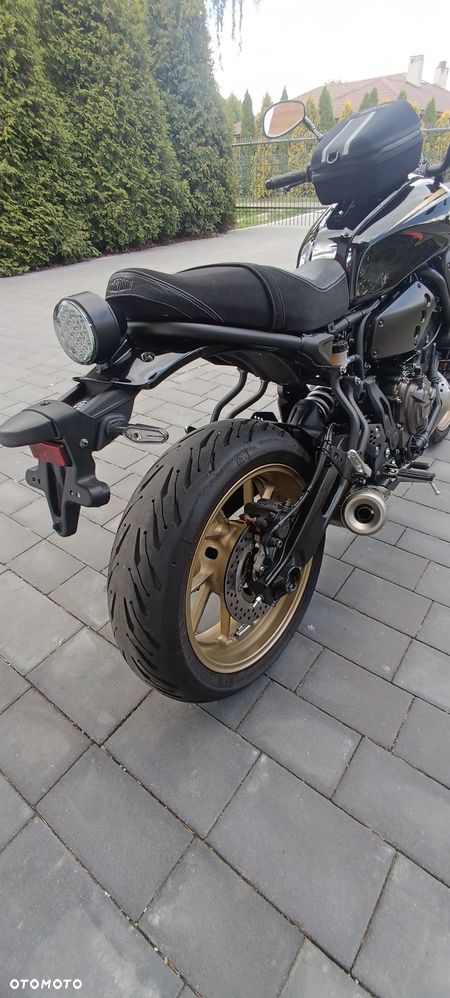 Yamaha XSR - 18