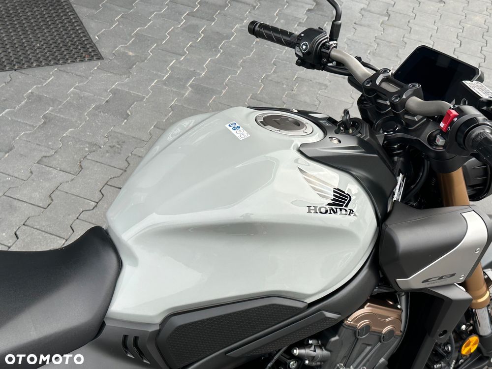 Honda CB - 14