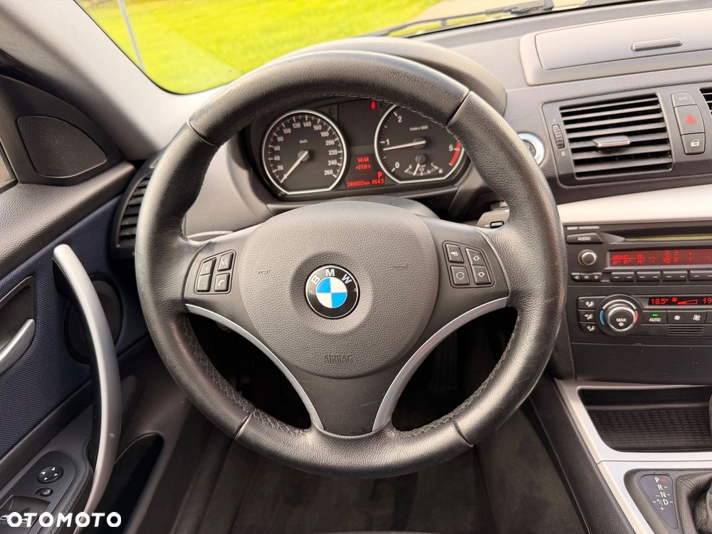 BMW Seria 1 120d - 15