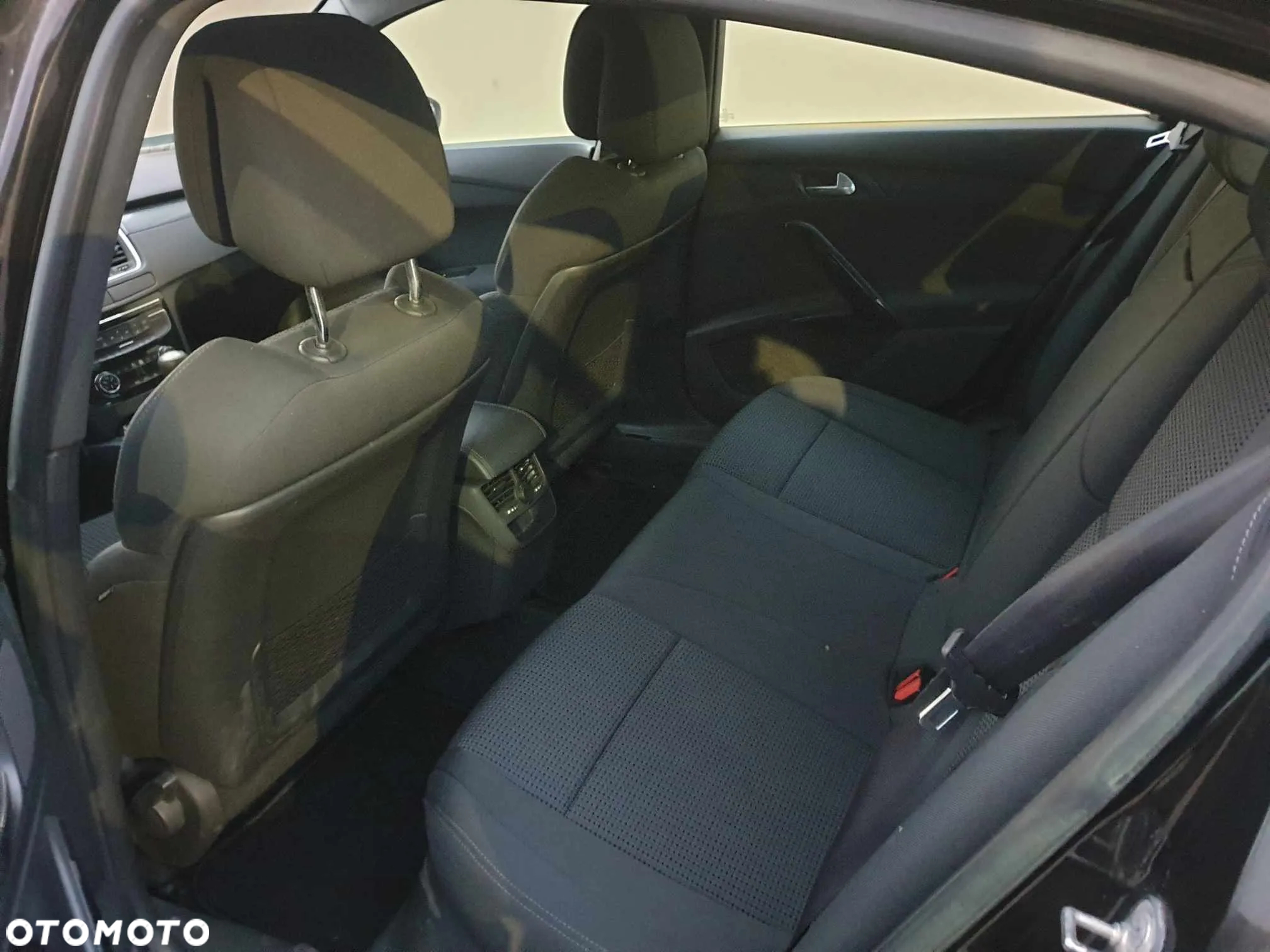 Peugeot 508 2.0 HDi Allure - 2