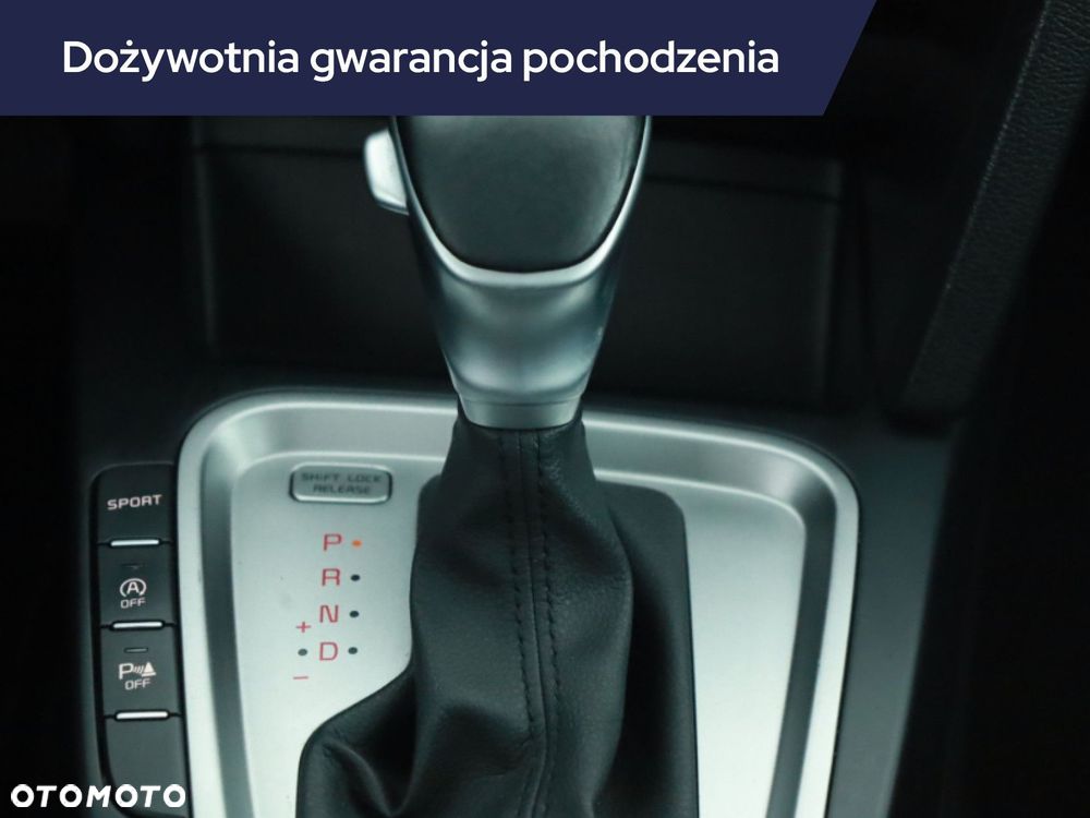 Kia Ceed - 13