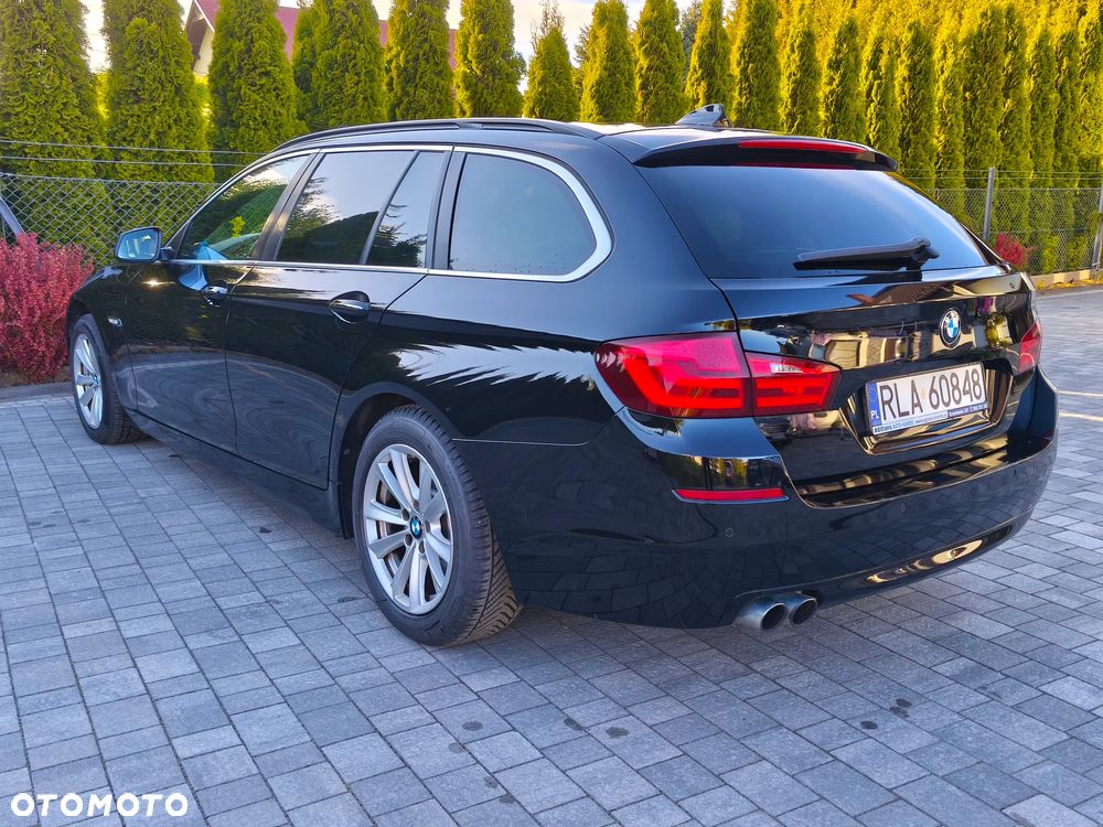 BMW Seria 5 520d Luxury Line - 8